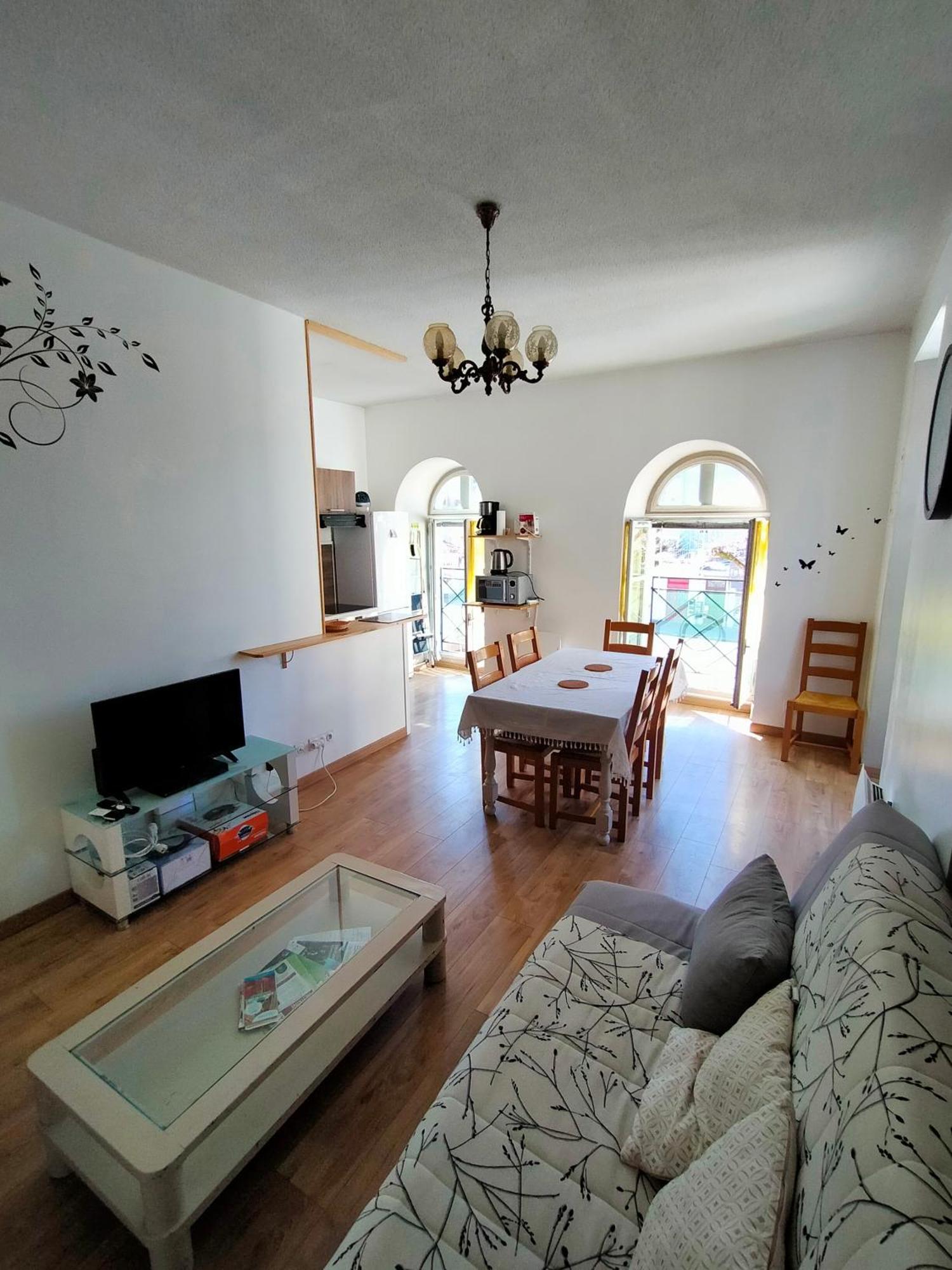 Le 6 Magnifique Appt Bagneres-De-Bigorre 3Etoiles Apartment Bagian luar foto